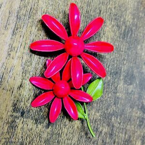 Vintage Double Daisy Red Enamel Brooch Pin 3 1/2 inches Bright Adjustable Bright